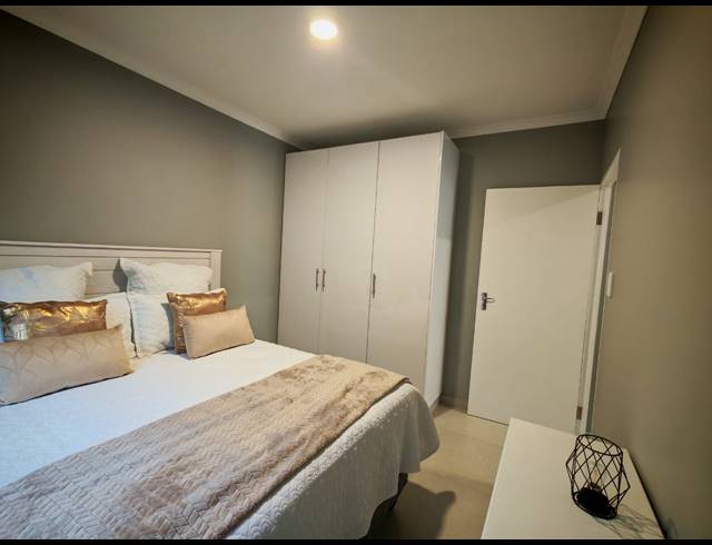 3 BEDROOM FREESTANDING FOR SALE IN SHAKASKRAAL